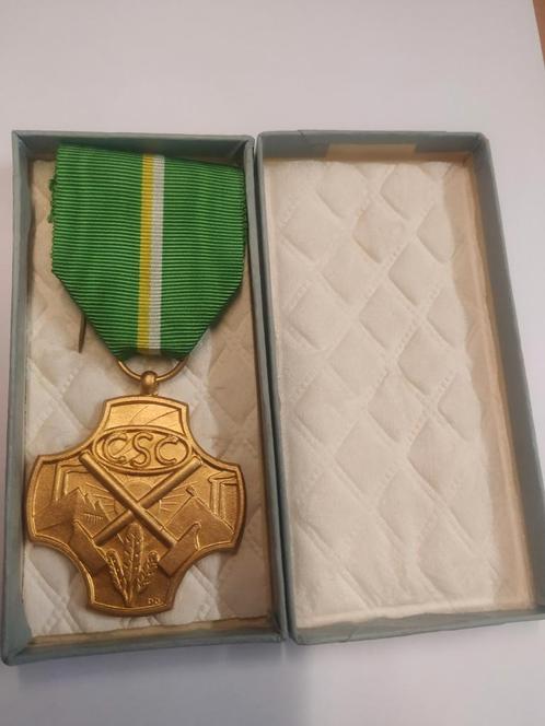 Medailledecoratie met CSC-badge, Postzegels en Munten, Penningen en Medailles, Brons, Ophalen of Verzenden