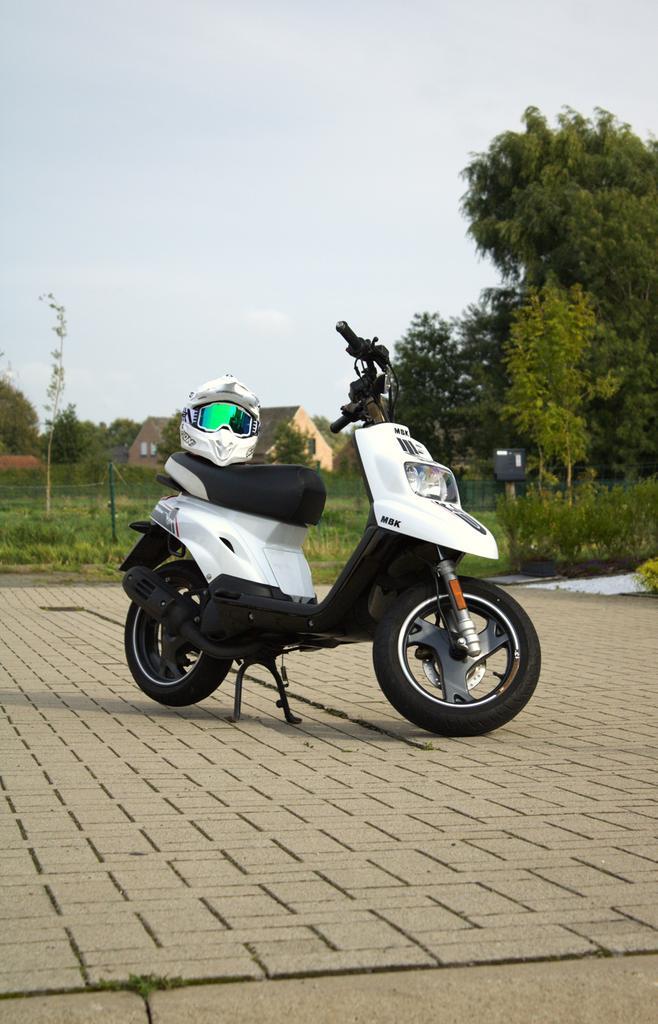 Mbk booster: b klasse, Vélos & Vélomoteurs, Scooters | Yamaha, Comme neuf, Classe B (45 km/h), Enlèvement