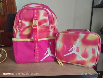 Sac a dos fille  beschikbaar voor biedingen
