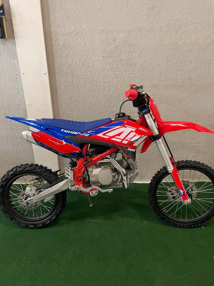 Nieuwe Apollo Thunder 125CC crossmotor, Fietsen en Brommers, Brommers | Crossbrommers, Nieuw, Ophalen