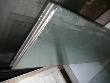 Vitres beschikbaar voor biedingen