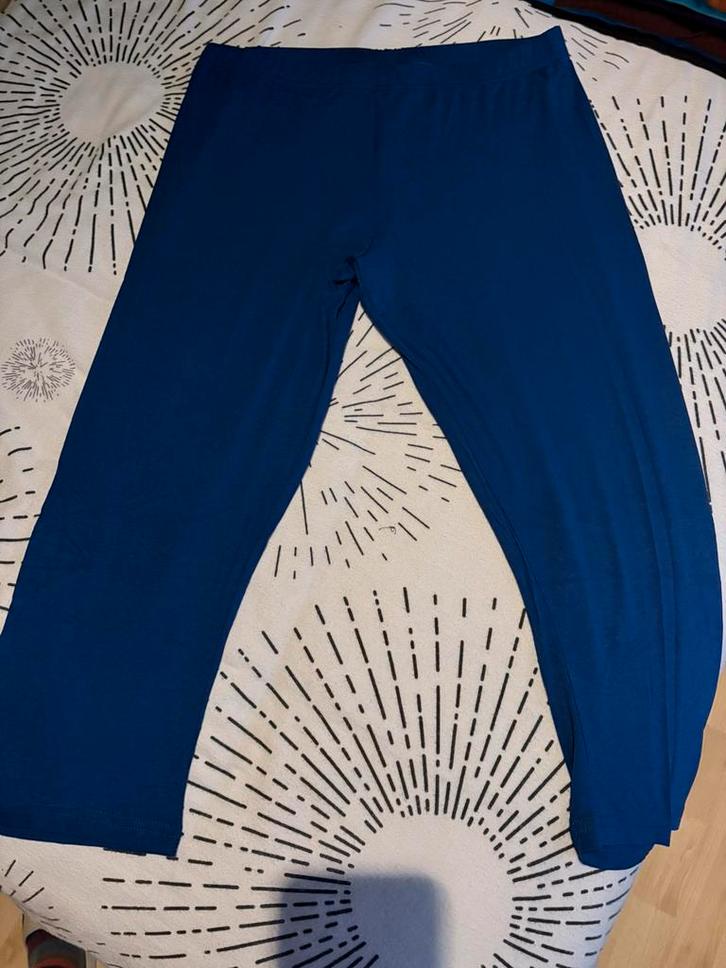 Legging 7/8 Infinity pour femme — Taille XL, Vêtements | Femmes, Leggings, Collants & Bodies, Comme neuf, Legging, Taille 48/52 (XL)