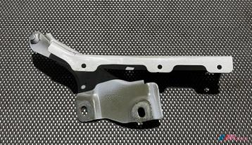 AUDI Q2 MOTORKAP SCHARNIER 81A823302 beschikbaar voor biedingen