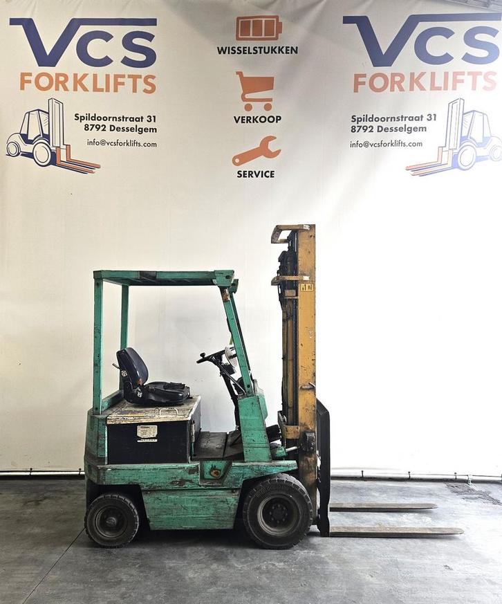 HEFTRUCK 1,5 ton 4m hefhoogte met servo stuur, Zakelijke goederen, Machines en Bouw | Heftrucks en Intern transport, Heftruck