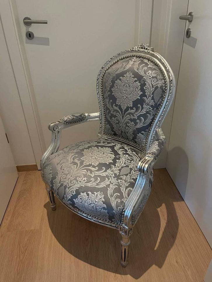 Fauteuil baroque argenté, Antiquités & Art, Antiquités | Meubles | Chaises & Canapés, Enlèvement