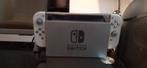 Nintendo switch met 2 games. De prijs is bespreekbaar., Ophalen, Met games, Met 2 controllers, Zo goed als nieuw