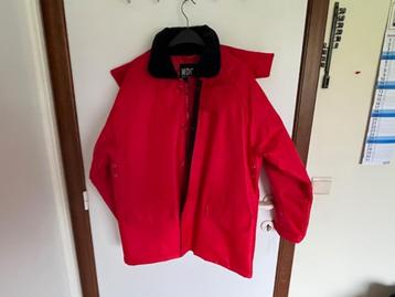 Winterjas voor vrouwen beschikbaar voor biedingen