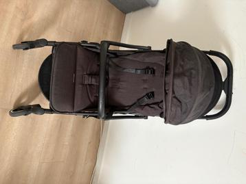 Buggy beschikbaar voor biedingen