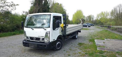 NISSAN NT40 CABSTAR, Auto's, Bestelwagens en Lichte vracht, Bedrijf, Te koop, ABS, Airconditioning, Bluetooth, Centrale vergrendeling