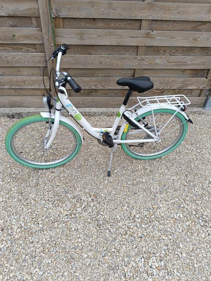 BFK PURE Meisjesfiets 6 Shimano V 22 inch in nieuwstaat, Fietsen en Brommers, Fietsen | Meisjes, Zo goed als nieuw, 22 inch, Handrem