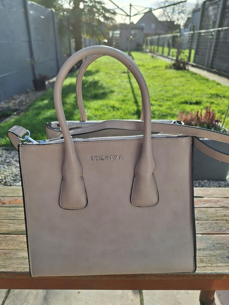 Tom en Eva handtas, Handtassen en Accessoires, Tassen | Damestassen, Ophalen of Verzenden, Gebruikt, Beige, Handtas