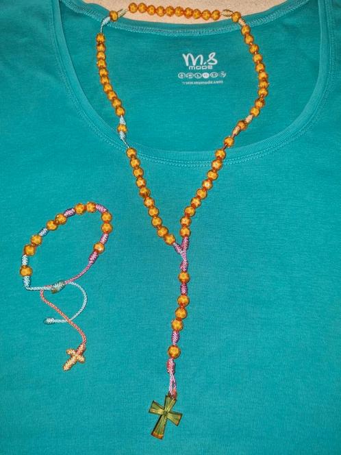 Rozenkransketting + armband met oranje kralen kruisen, Handtassen en Accessoires, Kettingen, Nieuw, Kunststof, Oranje, Ophalen of Verzenden