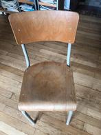 Elbe chaise d’école vintage. Taille adulte, Métal, Utilisé, École - Bureau, Une