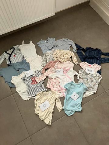 Pakket van 21 rompers/ body’s beschikbaar voor biedingen
