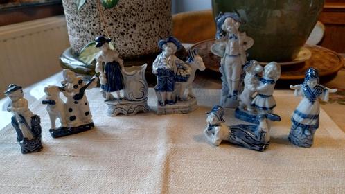 Lot de 8 figurines aux couleurs bleu de Delft, Antiquités & Art, Antiquités | Céramique & Poterie, Enlèvement ou Envoi