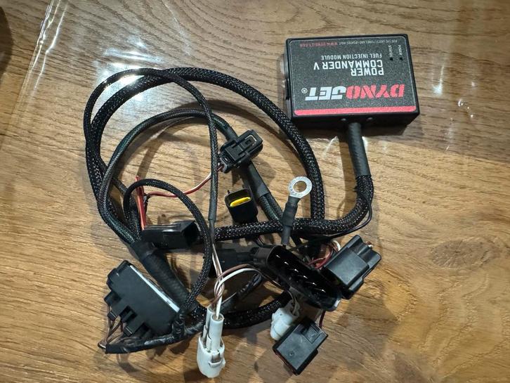 Dynojet Powercommander 5 Husqvarna 701 vitpilen svartpilen, Motoren, Tuning en Styling, Ophalen