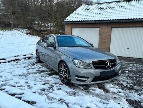 Mercedes Benz C220 coupé automatique, Auto's, Mercedes-Benz, Particulier, C-Klasse, ABS, Airconditioning, Bluetooth, Boordcomputer