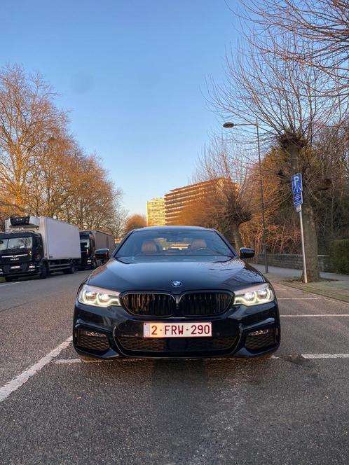 BMW 530e i performance essence électrique année 2018 full op, Auto's, BMW, Particulier, 5 Reeks, Hybride Elektrisch/Benzine, Euro 6