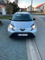 Toyota Aygo X automaat nieuwstaat, Auto's, Toyota, Stof, 5 deurs, Particulier, 3 cilinders