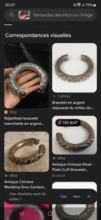 Zilveren armband in reliëf uit het midden van de 20e eeuw, C, Zilver, Zilver