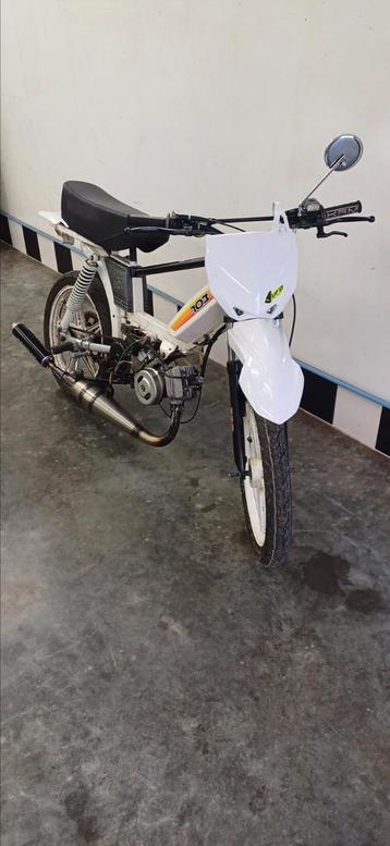 Peugeot 103 a klasse beschikbaar voor biedingen