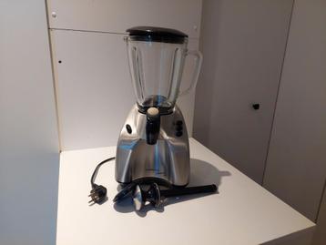 Kenwood Smoothie Blender SB327 beschikbaar voor biedingen