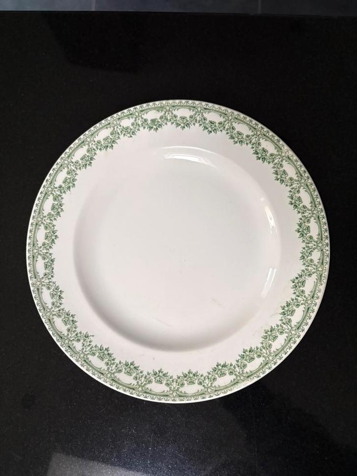 Services  assiettes boch carlotta, Antiek en Kunst, Antiek | Servies los, Ophalen