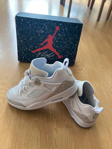 Air Jordan Spizike Low 'White & Metallic Silver', Nike, Comme neuf, Enlèvement, Blanc