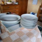 12 bavaria dessertborden plus 2 schotels, Antiek en Kunst, Antiek | Servies los, Ophalen