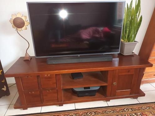 Meuble TV brun foncé en bois décalé. En provenance de, Maison & Meubles, Armoires | Mobilier de télévision, Utilisé, Enlèvement