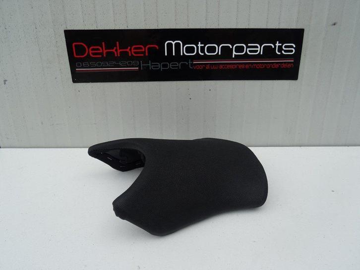 Voorste zadel KTM RC390 / RC390R 2014-2015-2016-2017-2019, Motoren, Onderdelen | Overige, Nieuw, Ophalen of Verzenden