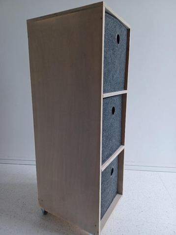 Opbergmeubel beschikbaar voor biedingen