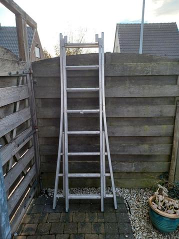Ladder solide alu 2x8tr uitschuifbaar 4 meter pr105euro beschikbaar voor biedingen
