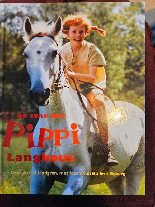 Astrid Lindgren - Op stap met Pippi Langkous, Livres, Livres d'images & Albums d'images, Comme neuf, Enlèvement ou Envoi