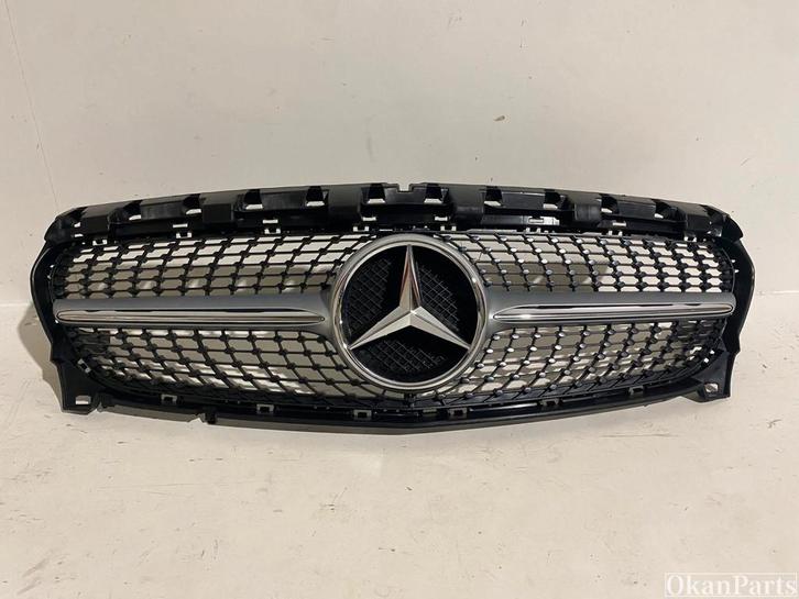 Mercedes-Benz CLA W117 AMG Grille A1178880600, Auto-onderdelen, Carrosserie, Voor, Gebruikt