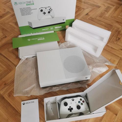 Xbox ONE all digital état neuf, Games en Spelcomputers, Spelcomputers | Xbox One, Zo goed als nieuw, Xbox One, Ophalen of Verzenden