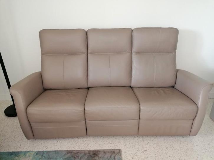 Siège en cuir 3 places avec fauteuils inclinables électrique, Maison & Meubles, Canapés | Salons, Comme neuf, Trois personnes