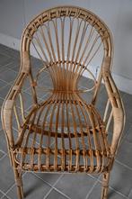Rotan stoel, Ophalen