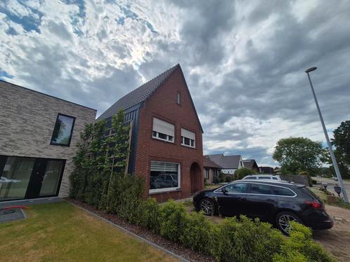 Te koop half open EPC D, Immo, Huizen en Appartementen te koop, Provincie Limburg, 200 tot 500 m², Vrijstaande woning, Verkoop zonder makelaar