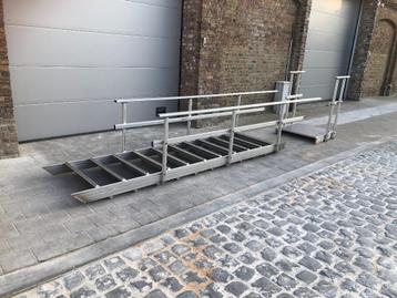 modulaire aluminium bordestrap 11 treden + platform beschikbaar voor biedingen