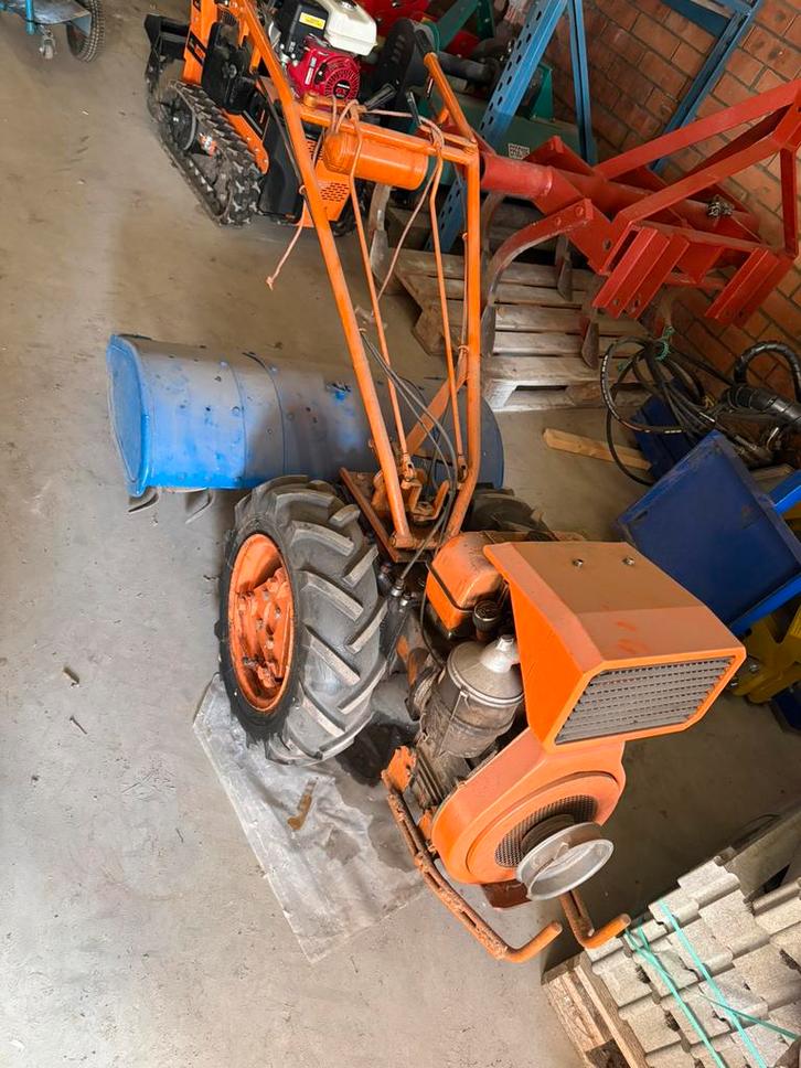 Motoculteur met frees, Bricolage & Construction, Outillage | Fraiseuses, Utilisé, Essence, Coupeur de jardin, Enlèvement