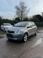 Yaris 1.3 benzine AUTOMAAT gekeurd voor verkoop, Autos, Argent ou Gris, Achat, 5 portes, 5 places