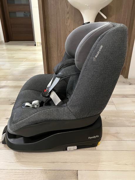 Autostoel Pearl 2way €35  Mogelijkheid familyfix + €50, Kinderen en Baby's, Autostoeltjes, Zo goed als nieuw, Isofix, Ophalen