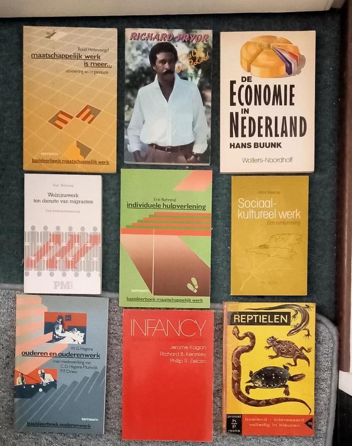 Maatschappelijk werk en andere boeken - 9 stuks, Boeken, Psychologie, Gelezen, Ophalen of Verzenden