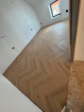Laminé à chevrons 8 m*, Enlèvement, Comme neuf, Aggloméré