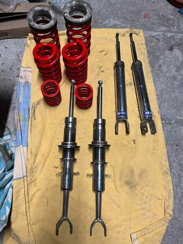 Schroefset audi a8 d2 1994-2002 beschikbaar voor biedingen