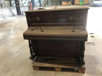 Piano gratis beschikbaar voor biedingen