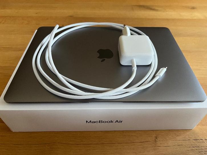 Macbook Air M1 I 256GB I 8 GB RAM I 13 inch met doos, Computers en Software, Apple Macbooks, Zo goed als nieuw, MacBook, 13 inch
