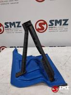 Occ jeu de supports becquets de cabine Iveco, Autos : Pièces & Accessoires, Pièces camion, Utilisé, Iveco, Carrosserie et Tôlerie