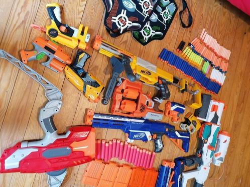 NERF Blaster collectie + pijltjes, Enfants & Bébés, Jouets | Extérieur | Jeu d'action, Comme neuf, Enlèvement